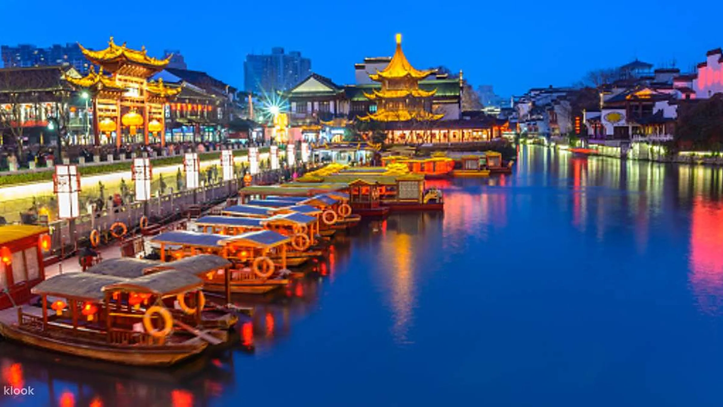 Confucius Temple on the Qinhuai River — Ming-dynasty temple complex lit with red lanterns at night.